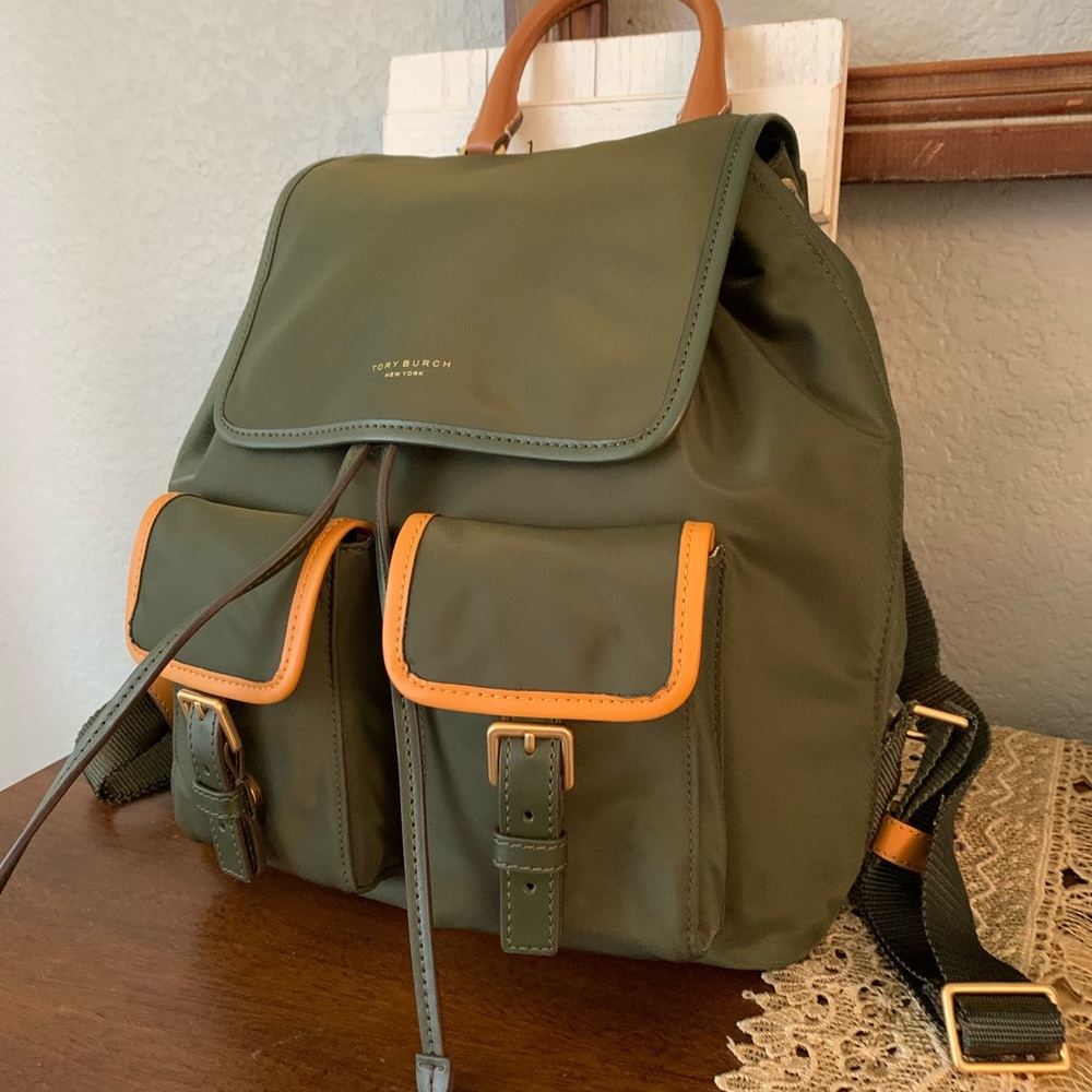 New Tory Burch backpack 🍀 - Picture 8 of 12
